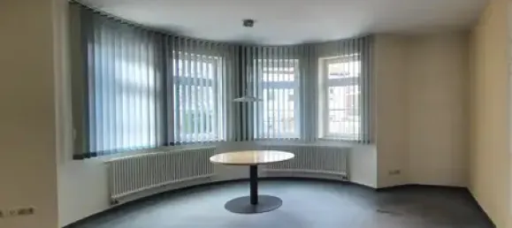 3-salle Bureau à Gotha, Germany No. 42266 4