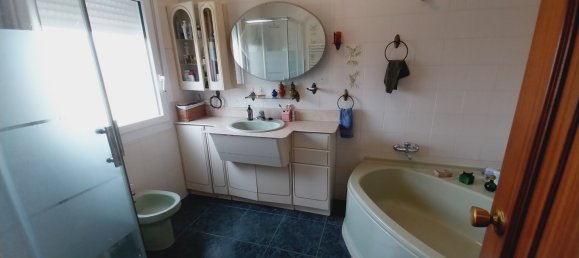 5 bedrooms Villa in Benidorm, Spain No. 5496 4