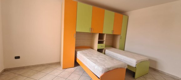 3 rooms Apartment in Vibo Valentia, Italy No. 140248 15