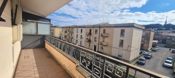 3 rooms Apartment in Vibo Valentia, Italy No. 140248 12