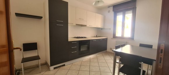 3 rooms Apartment in Vibo Valentia, Italy No. 140248 3