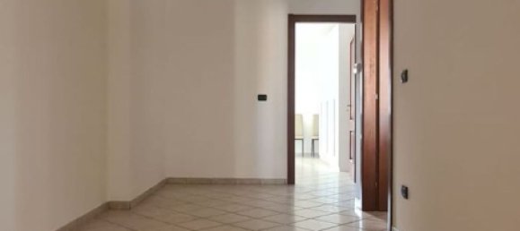 3 rooms Apartment in Vibo Valentia, Italy No. 140248 17