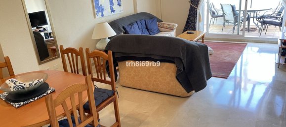 2 bedrooms Apartment in Estepona, Spain No. 136973 3