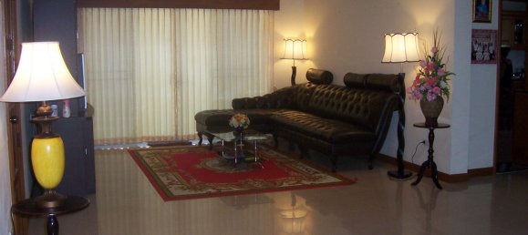 4 bedrooms Cafe / restaurant in Pattaya, Thailand No. 1336 3