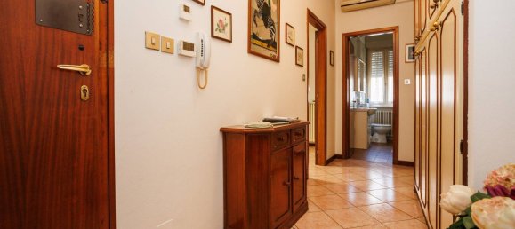 Apartamento de 3 habitaciónes en Cesena, Italy No. 260585 12