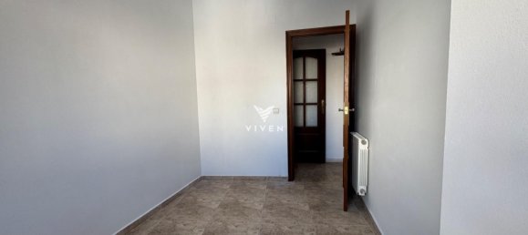 3 bedrooms Apartment in Vilanova i la Geltru, Spain No. 98692 3