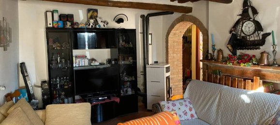 3 rooms House in Caorso, Italy No. 165461 8