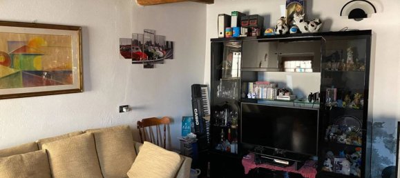 3 rooms House in Caorso, Italy No. 165461 9