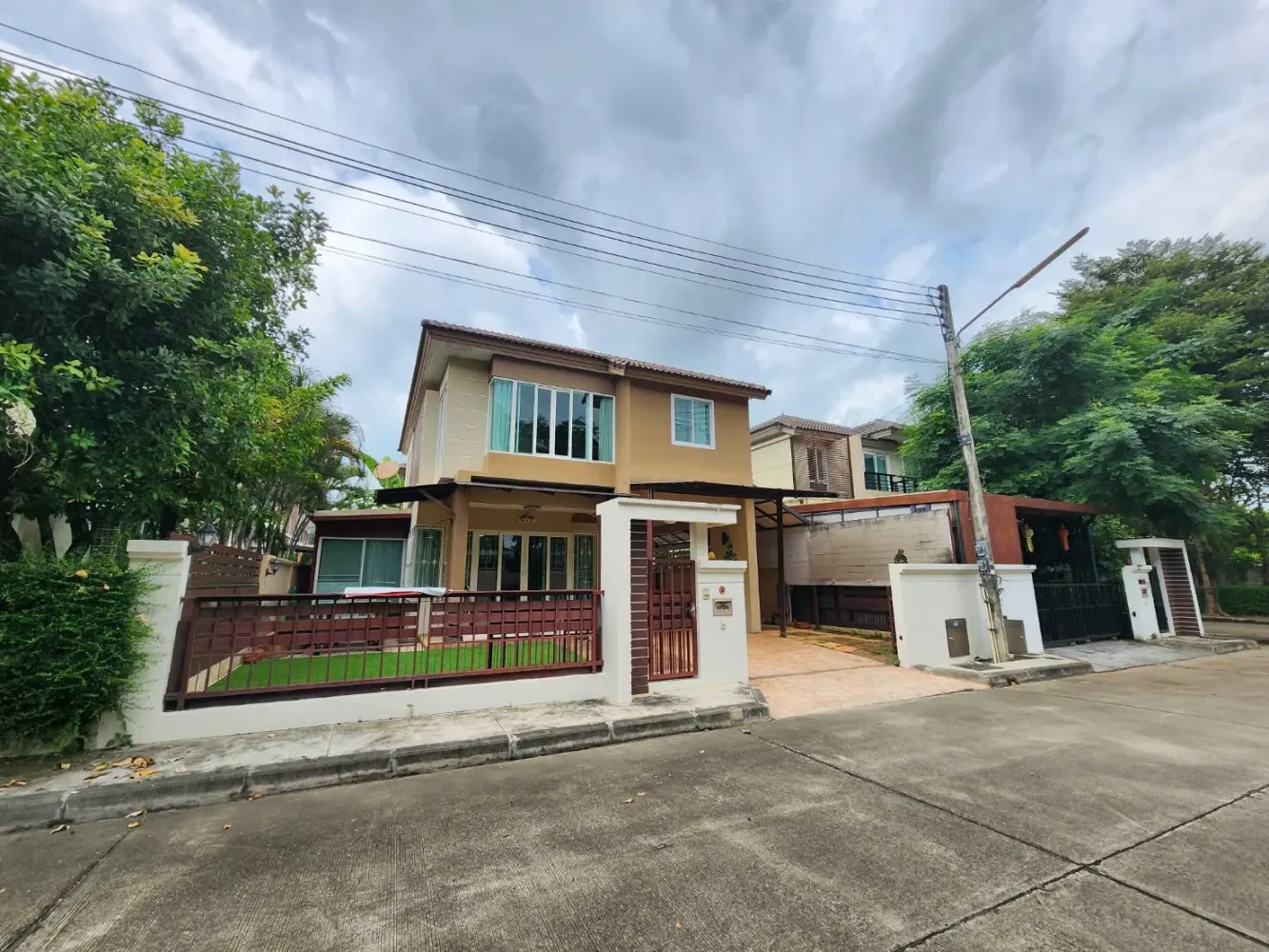 4 Schlafzimmer Haus in Hang Dong, Thailand, Nr. 67113