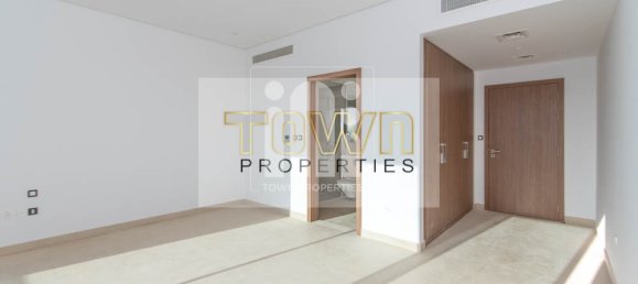 3 bedrooms Villa in Yas Island, UAE No. 5972 7