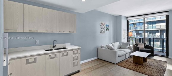 1 Schlafzimmer Gewerbliche Immobilien in Miami, USA, Nr. 615687 27
