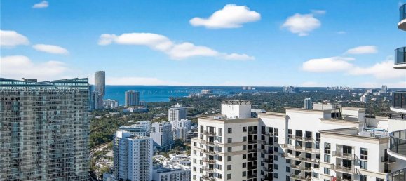 1 Schlafzimmer Gewerbliche Immobilien in Miami, USA, Nr. 615687 9
