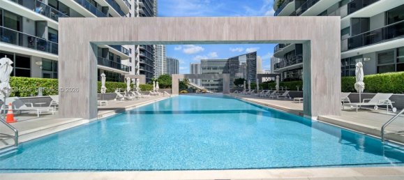1 Schlafzimmer Gewerbliche Immobilien in Miami, USA, Nr. 615687 4