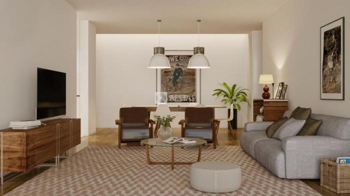 3 bedrooms Apartment in Porto, Portugal No. 5559