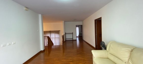 4 غرف نوم منزل في Chiang Mai, Thailand رقم 9133 24