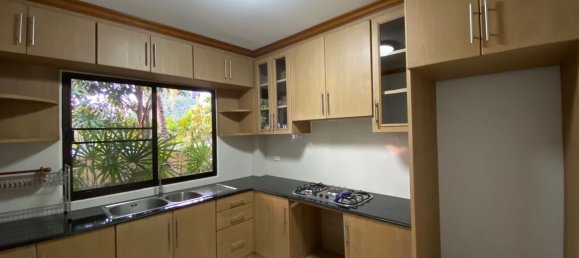 4 bedrooms Cafe / restaurant in Chiang Mai, Thailand No. 9133 8