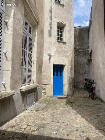 7 bedrooms Apartment in Angers, France No. 309332