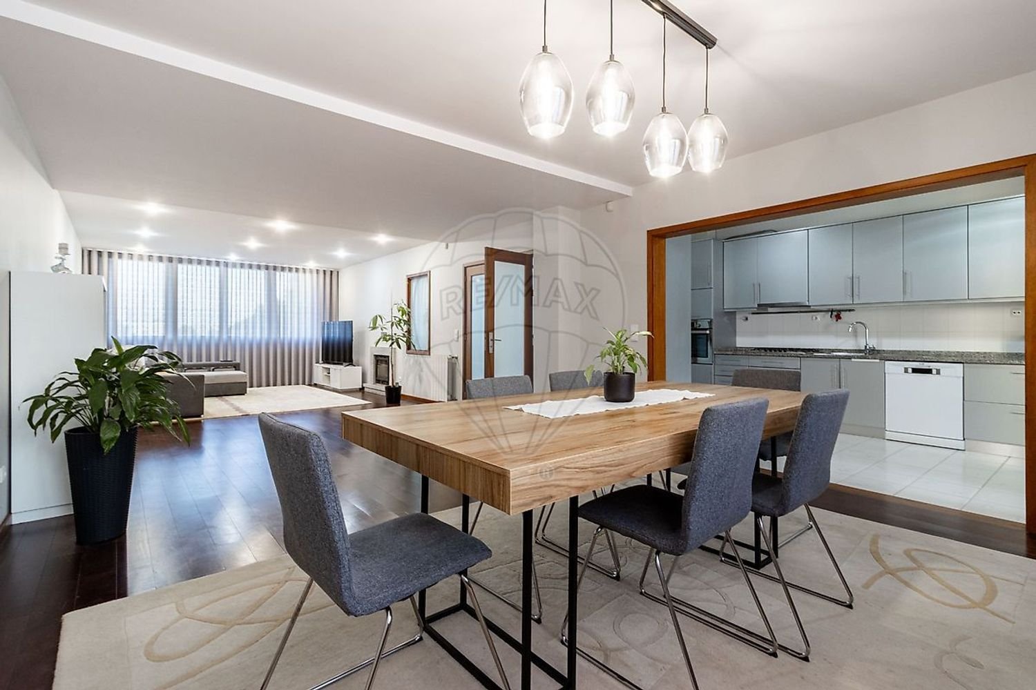 Casa T4 em Santa Maria da Feira, Portugal N.º 304758