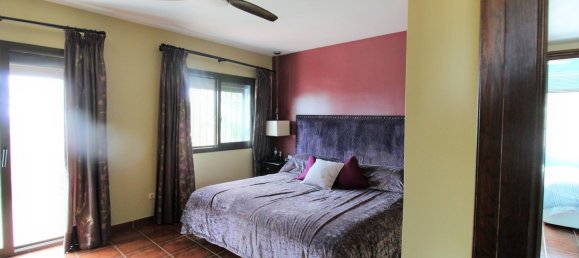 11 غرف نوم فيلا في Estepona, Spain رقم 144854 4