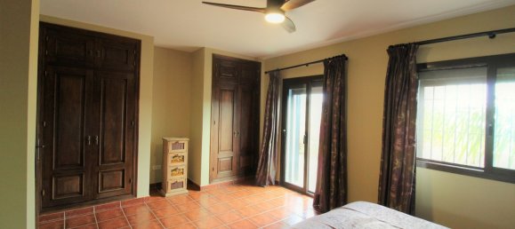 11 غرف نوم فيلا في Estepona, Spain رقم 144854 10