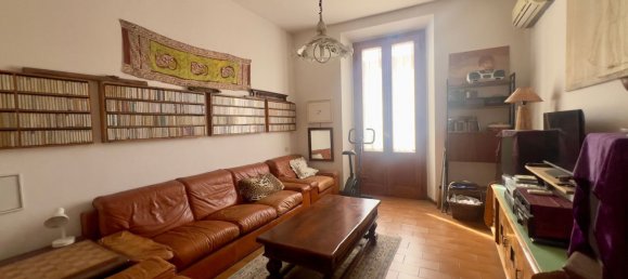 5-Zimmer Haus in Prato, Italy, Nr. 48806 12