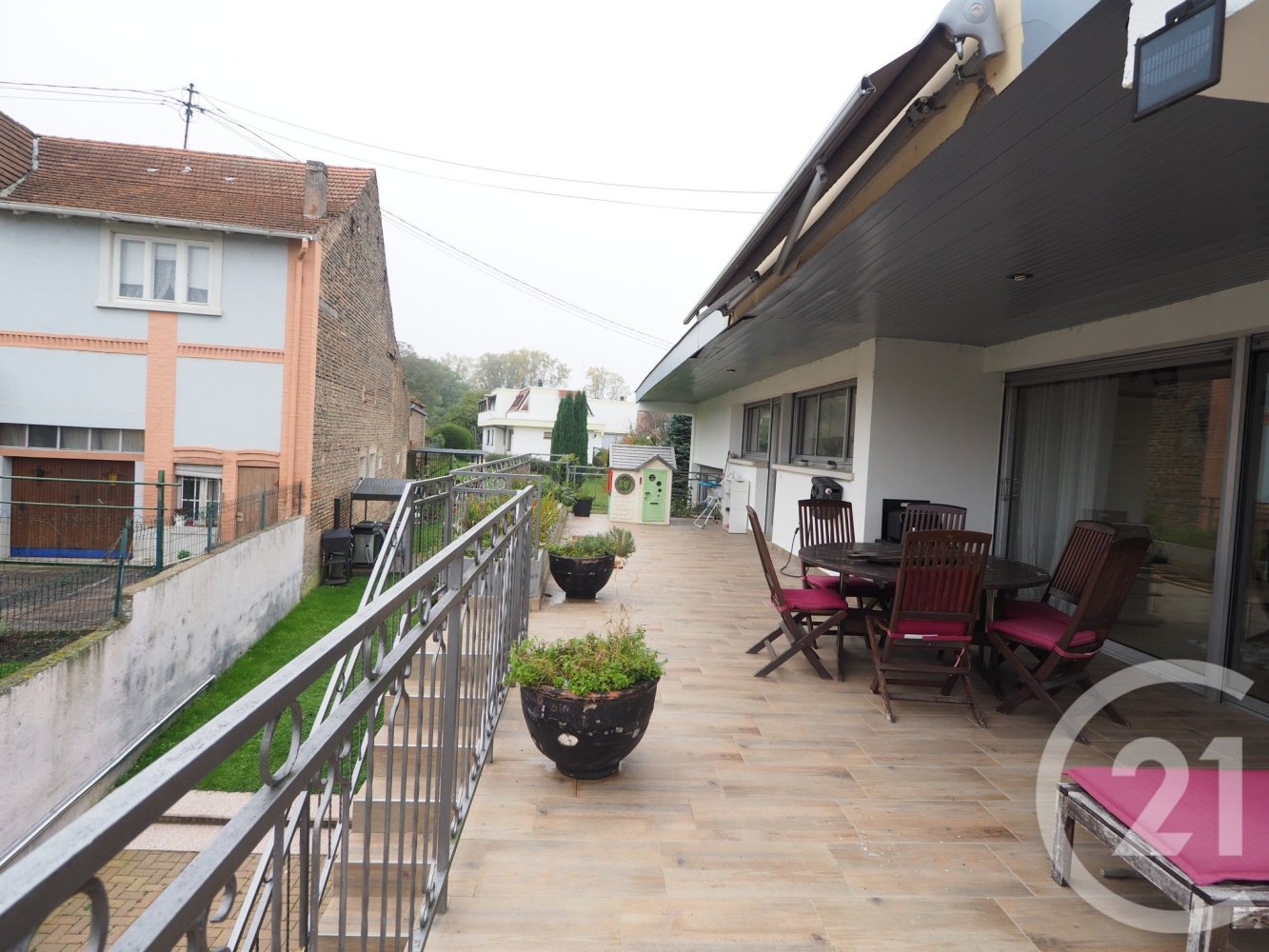 6 chambres Maison à Lampertheim, France No. 222414