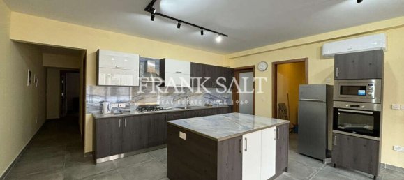 3 chambres Appartement à San Gwann, Malta No. 7504 5