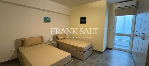 3 chambres Appartement à San Gwann, Malta No. 7504 9