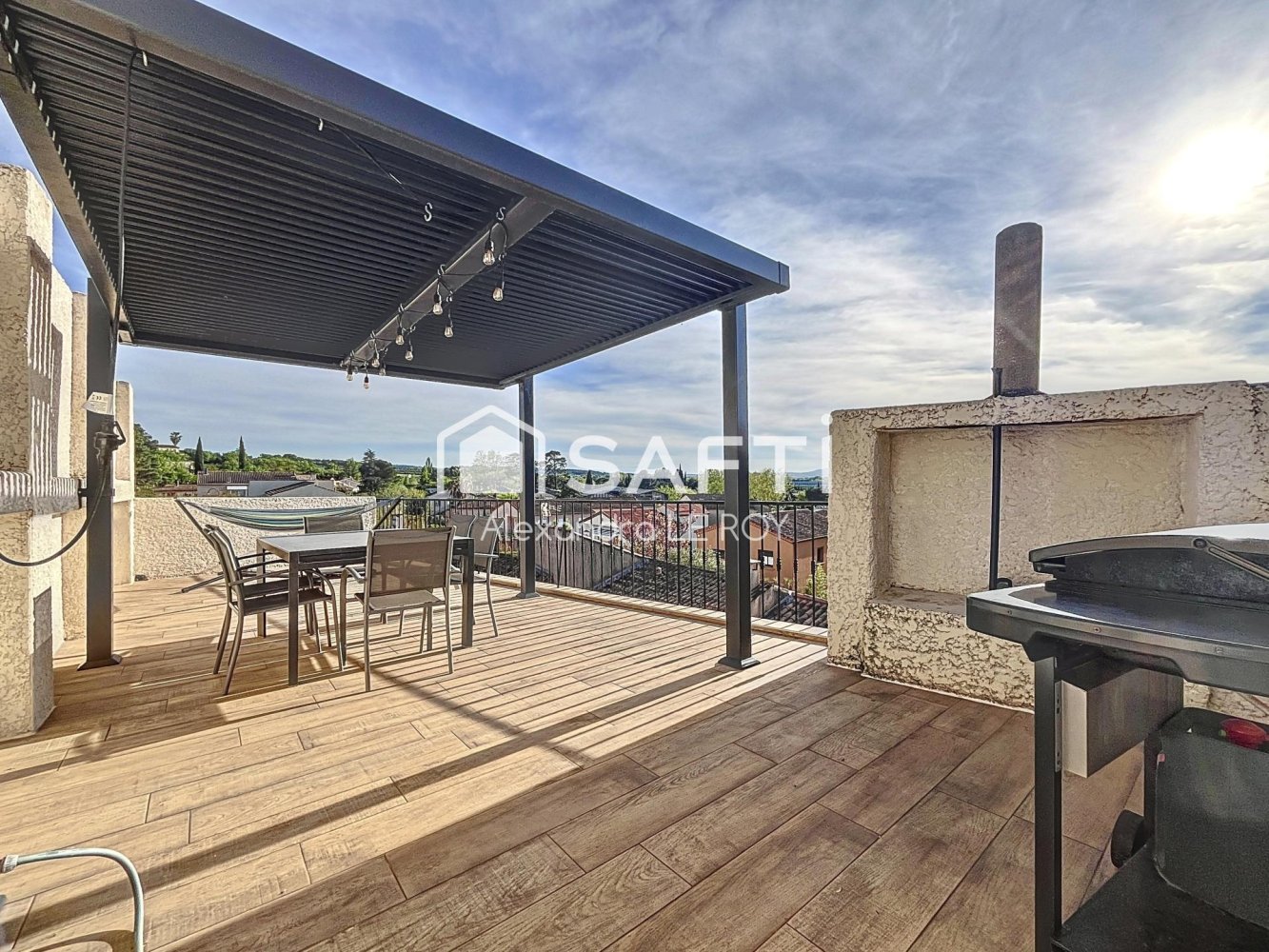 5 غرف نوم منزل في Gignac, France رقم 296842