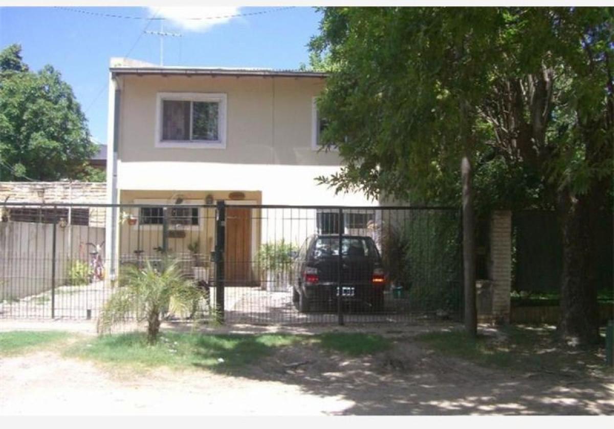 4 bedrooms House in Escobar, Argentina No. 51483
