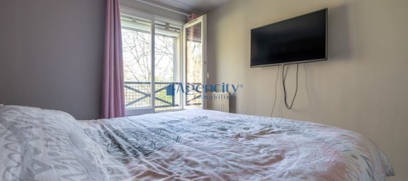 2 chambres Appartement à Torcy, France No. 289483 5