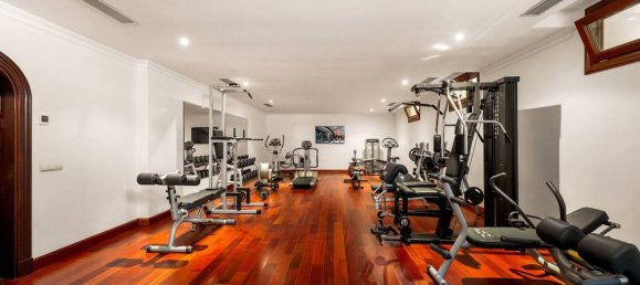 8 bedrooms Villa in Marbella, Spain No. 261904 15