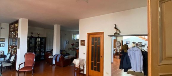 9 rooms Villa in Terzigno, Italy No. 254895 4