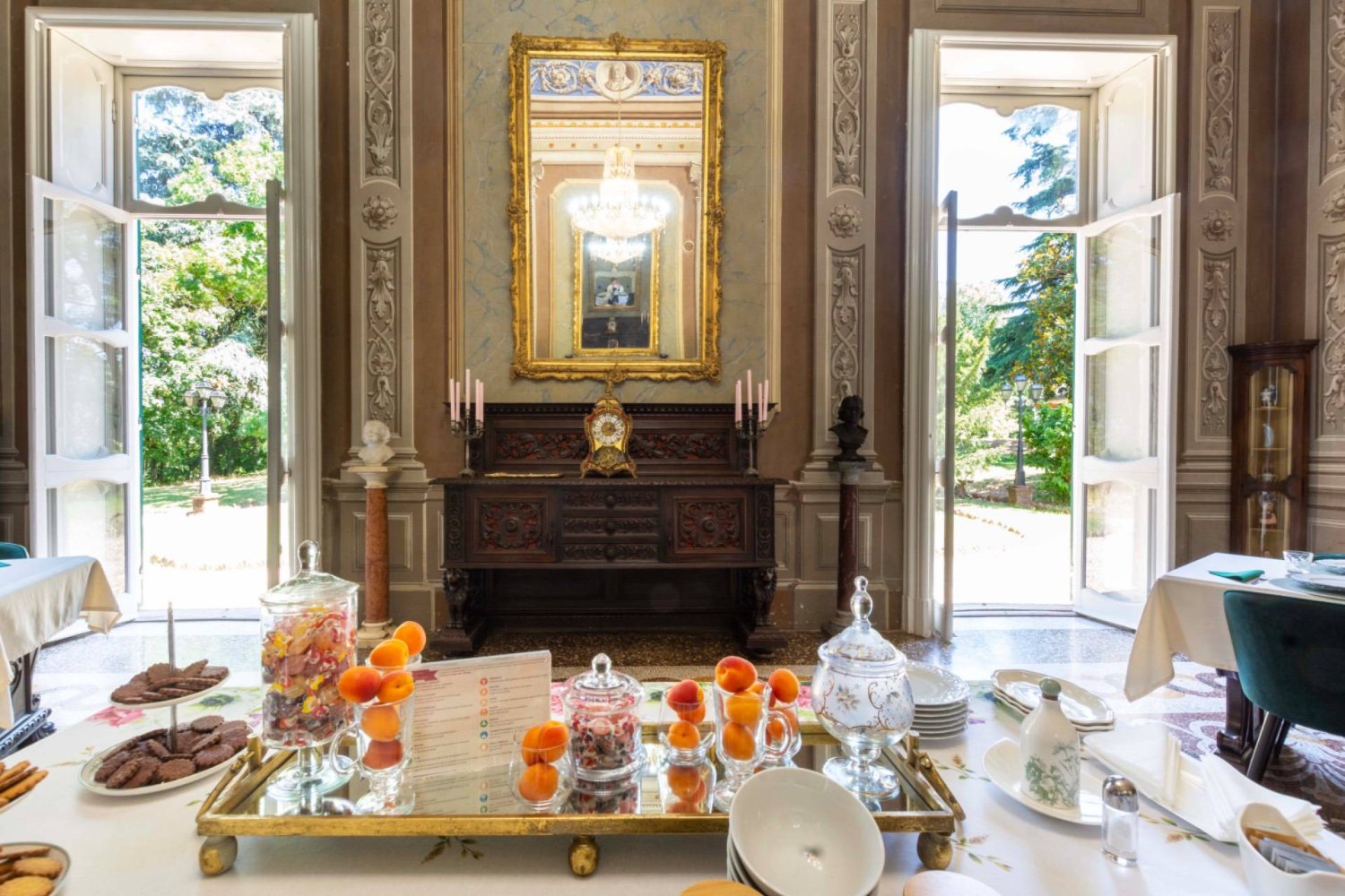 Вилла с 20 комнатами в Нови Лигуре, Италия № 324592