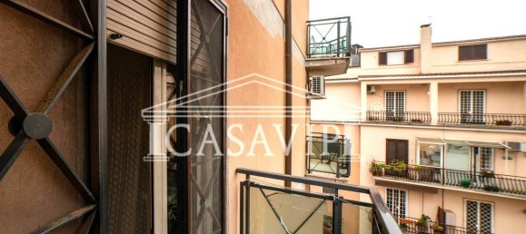 2 bedrooms Apartment in Rome, Italy No. 216964 38
