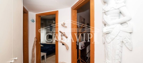 2 bedrooms Apartment in Rome, Italy No. 216964 8