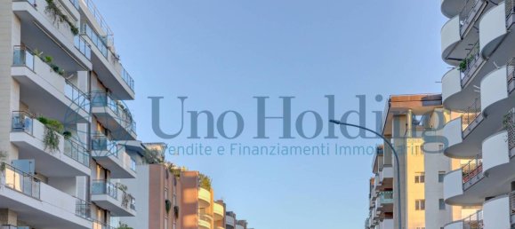 2 bedrooms Apartment in Rome, Italy No. 148716 2