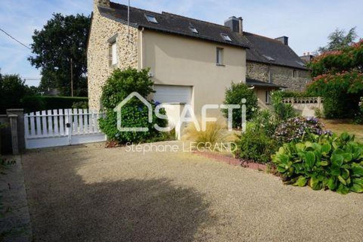 4 bedrooms House in Carentoir, France No. 5271
