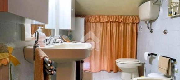 Квартира с 5 комнатами в Чистерна Ди Латина, Италия № 162569 19