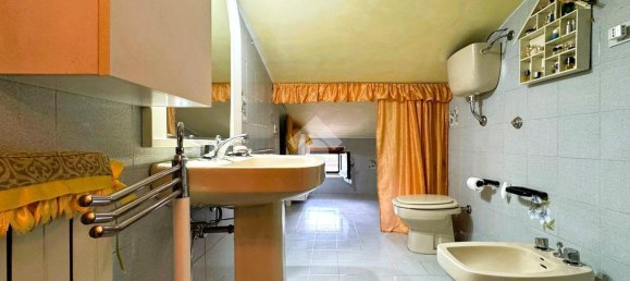 Квартира с 5 комнатами в Чистерна Ди Латина, Италия № 162569 21