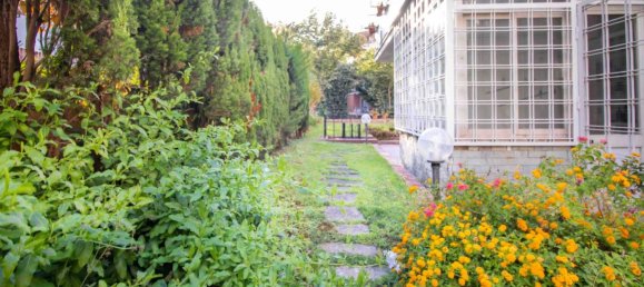 Квартира с 3 спальнями в Рим, Италия № 272633 28