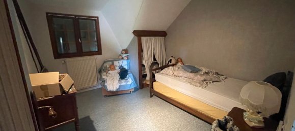 Casa de 5 dormitorios en Guilly, France No. 265766 3