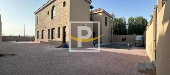 5 bedrooms Villa in Dubai, UAE No. 9410 13