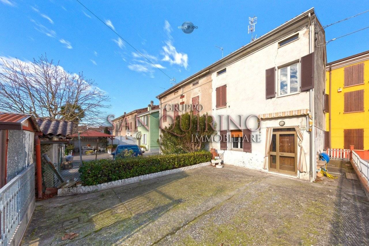 3 chambres Villa à Guastalla, Italy No. 138406