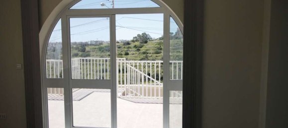 3 Schlafzimmer Villa in Swieqi, Malta, Nr. 9267 8