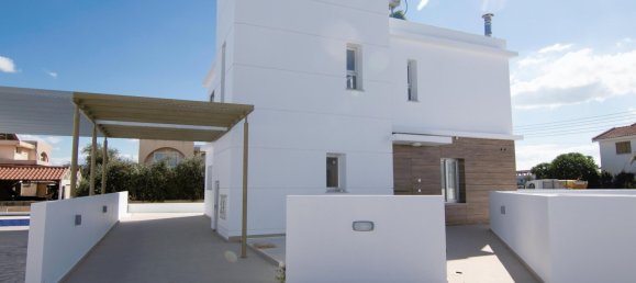 4 غرف نوم فيلا في Paralimni, Cyprus رقم 22099 20