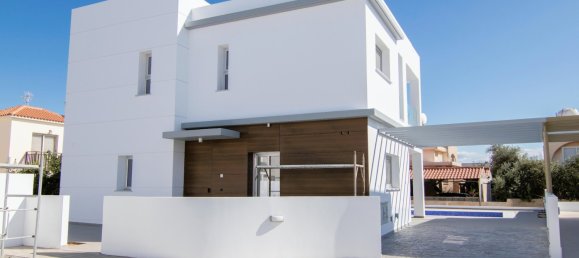 4 غرف نوم فيلا في Paralimni, Cyprus رقم 22099 19