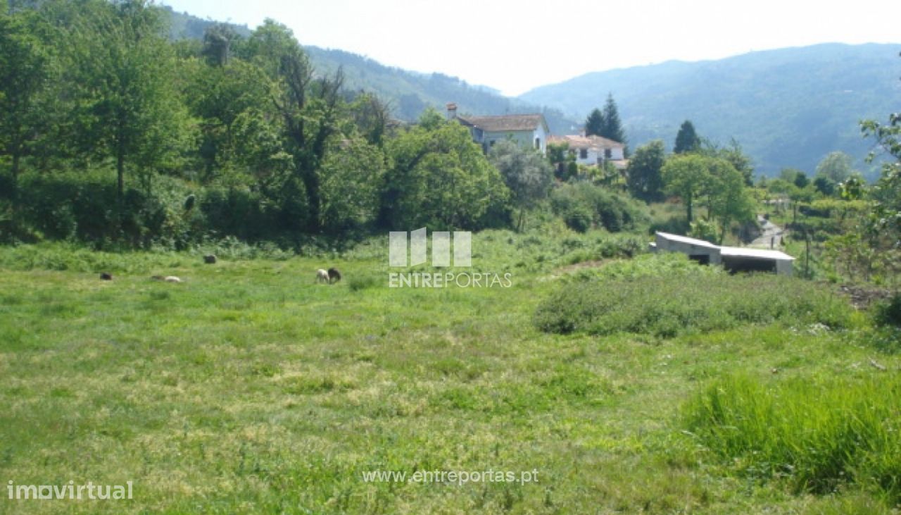 1380m² Land in Sao Cristovao de Nogueira, Portugal No. 58241