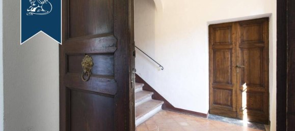 10 غرف نوم منزل في Siena, Italy رقم 55246 22