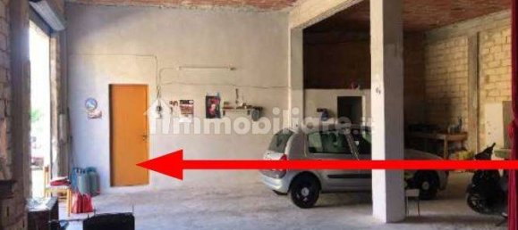1 room Garage in Scicli, Italy No. 353839 2